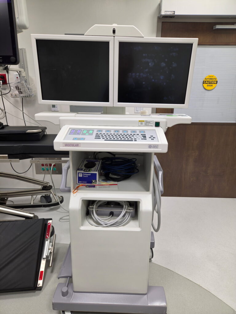 GE OEC 9800 9" Vascular C-Arm - Refurbished
